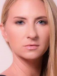 Девон Илора