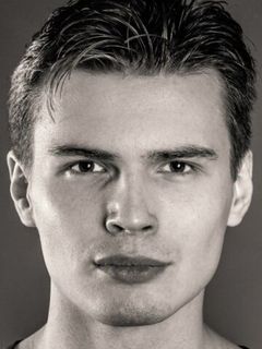 Александр Логинов