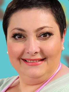 Лара Кацова