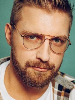 Александр Миловидов