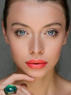 Роксанна Джун