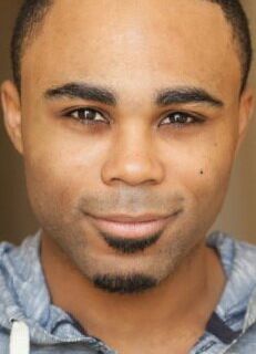 Аррон Ллойд