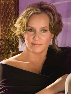 Алехандра Борреро