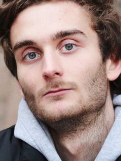 Максимилиан Диле