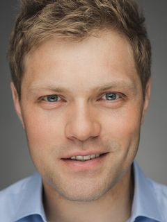 Сергей Батаев