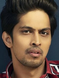 Тушар Пандей