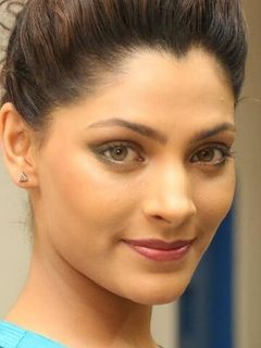 Сайями Кхер