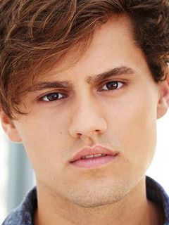 Брэйди Доуэд