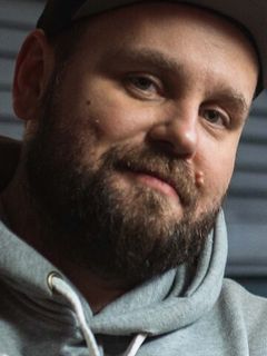 Арсений Сюхин