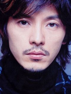 Наохито Фудзики