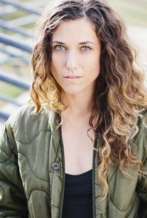 Клэр Вулнер