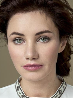 Лора Резникова