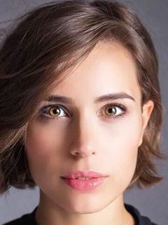 Полина Ястребова