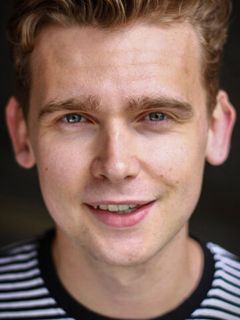 Джош Харпер