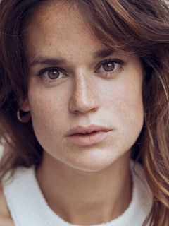 Констанс Ге