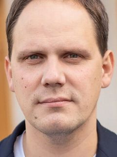 Антон Желнов