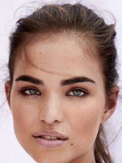 Robin Holzken