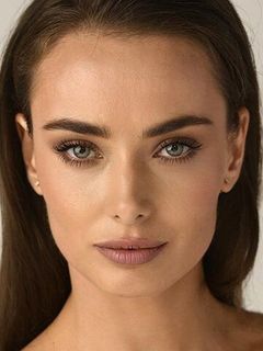 Ксения Мишина