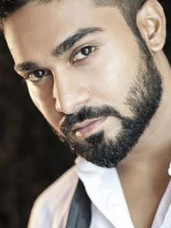 Салман Юсуфф Кхан