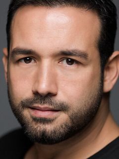 Али Йерликая