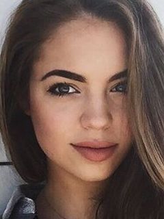 Клаудия Сулевски