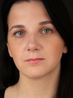 Елена Зуй-Войтеховская