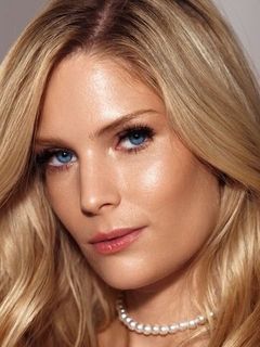 Кэнди Лишес