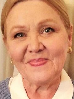 Людмила Клементьева