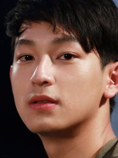 Вачиравит Руангвиват