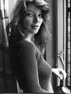 Анне Биэ Варбург