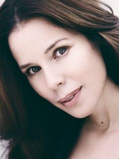 Атенеа Мата