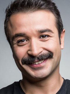 Эсер Еюбоглу