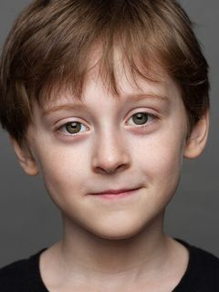 Иса Новиков