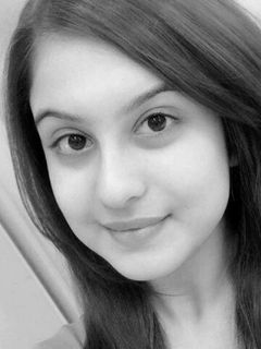 Туниша Шарма