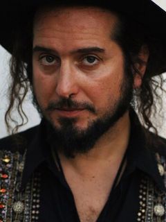 Виничио Капоссела