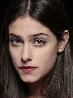 Южени Деруан