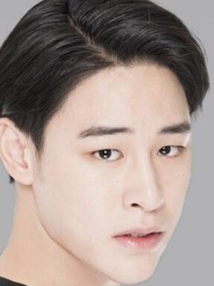 Коравит Бунсри