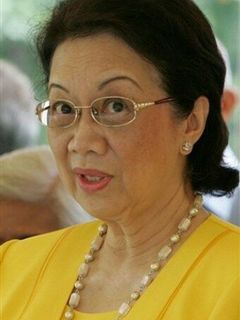 Корасон Акино