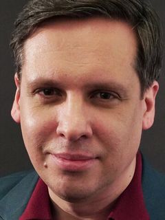 Владимир Бухаров