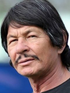 Роберт Бронзи