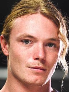 Ари МакКарти