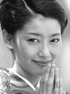 Масако Нацумэ