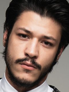 Кубилай Ака
