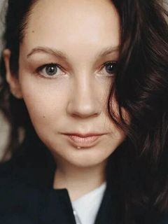 Анна Невзорова