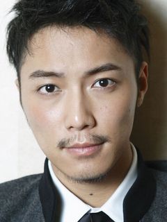 Хироки Наримия