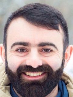 Арам Арзуманян