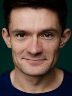 Александр Васильев