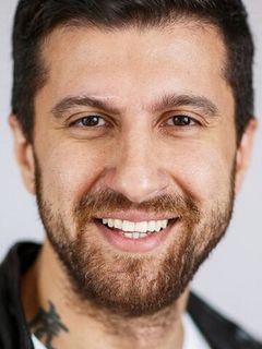 Амиран Сардаров