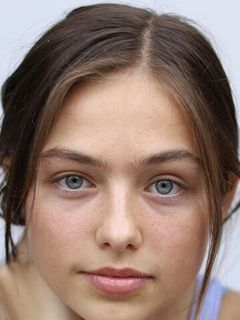 Аннабель Вольф