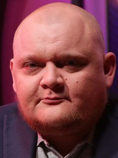 Михаил Стогниенко